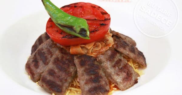 Mantar Soslu Çökertme Kebabı