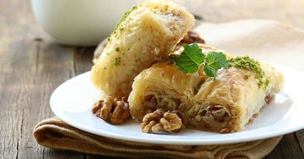 Ev Yapımı Kolay Baklava