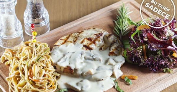 Parmesan Soslu Tavuk