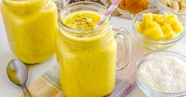 Ananaslı Baharatlı Smoothie