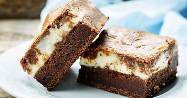 Labne Peynirli Brownie