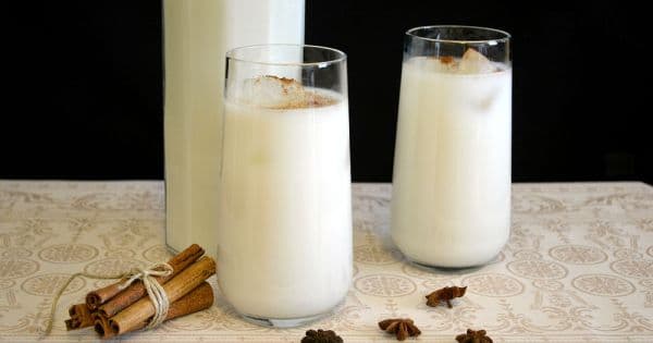 Agua de Horchata (Meksika Salebi)