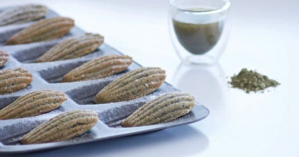 Yeşil Çaylı Madlen Kek