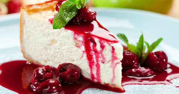 Kolay Vişne Soslu Cheseecake