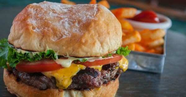 Sucuk Köfteli Burger