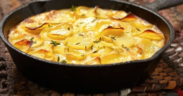 Döküm Tavada Patates Graten