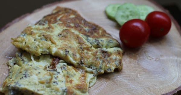 Chia Tohumlu Peynirli Omlet