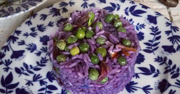 Bezelyeli Mor Pilav