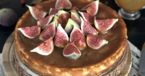 İncirli Karamel Soslu Cheesecake