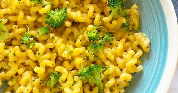 Brokolili Mac and Cheese