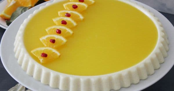 Portakal Soslu İrmik Muhallebisi