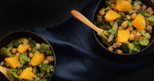 Tatlı Ekşi Nohut Salatası