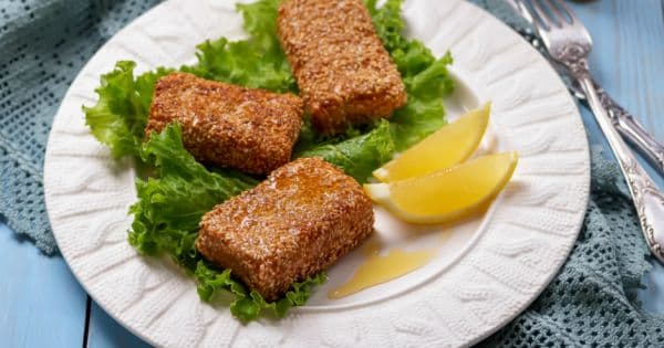 Susamlı Saganaki