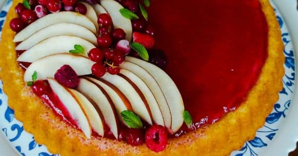 Vişne Jöleli Kek Tart