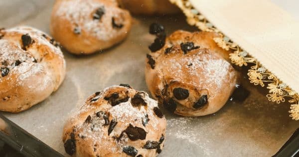 Mini Kuru Domatesli Zeytinli Ekmek