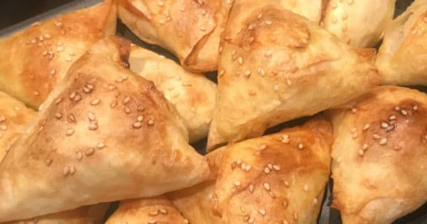Pastırmalı Kaşarlı Börek