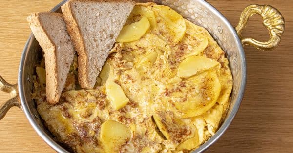 Tereyağlı Patatesli Yumurta