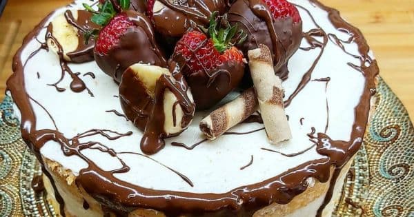 Naked Cake