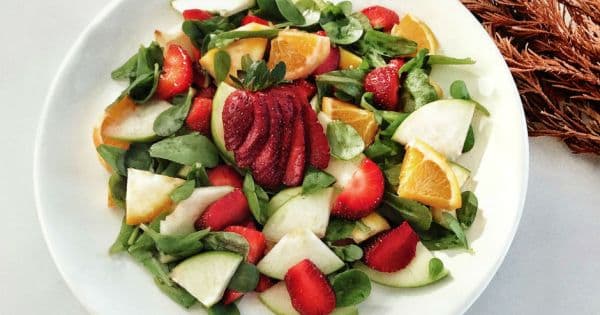 Semizotlu Meyve Salatası