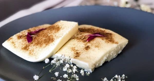 Leziz Alaçatı Muhallebisi