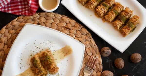 Tahinli Baklava