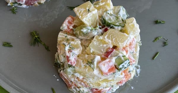 Haşlamadan Patates Salatası