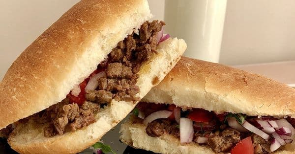 Ev Yapımı Ekmeğiyle Tantuni