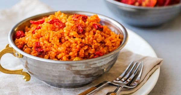 Kuru Domatesli Bulgur Pilavı