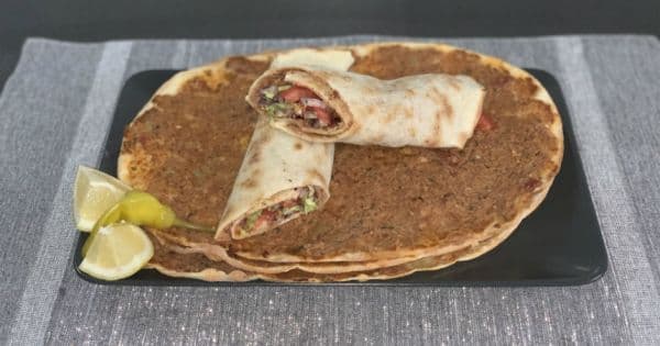 Ev Yapımı Lahmacun