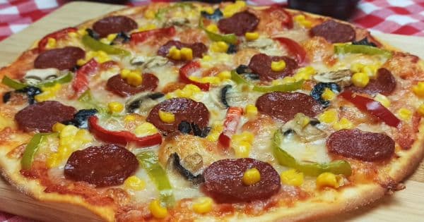 Ev Yapımı Pizza