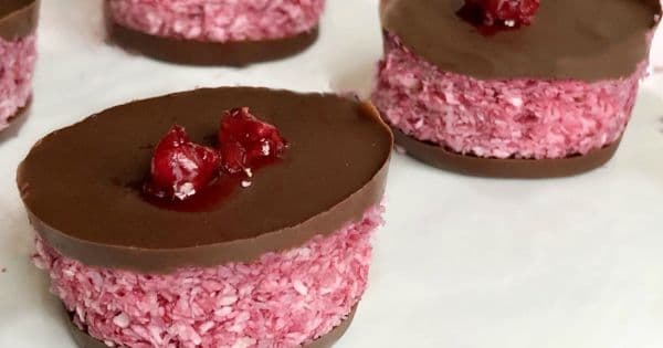 Pembe Coco Sandviç