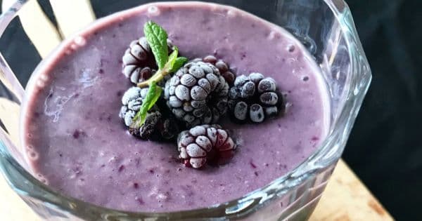 Muzlu Böğürtlenli Smoothie