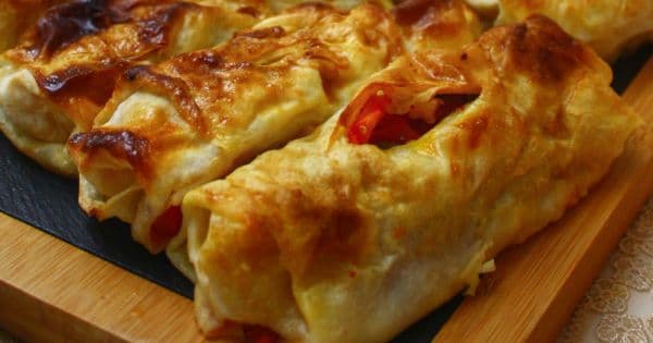 Sucuklu Börek