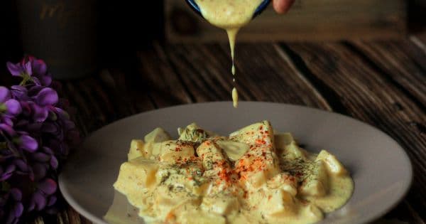 Hardal Soslu Patates Salatası