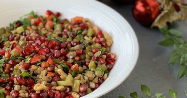 Narlı Cevizli Mercimek Salatası