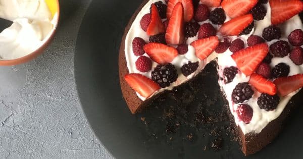 Brownie Berry Pizza