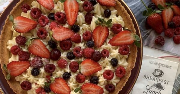 Kırmızı Meyveli Tart