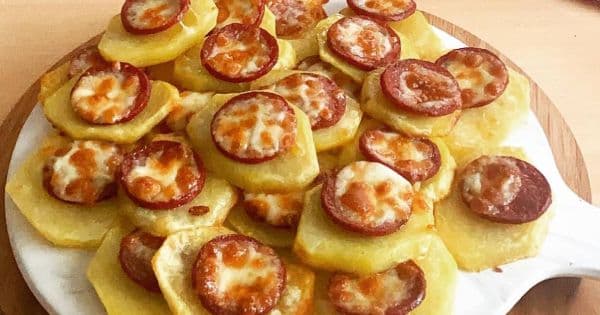 Sucuklu Patates Dilimleri