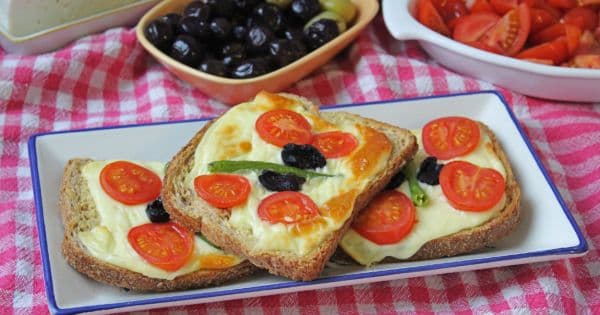 Yoğurtlu Yumurtalı Dilimler