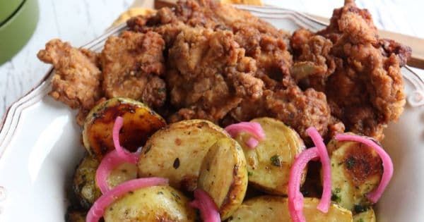 Çıtır Tavuklu Patates Salatası
