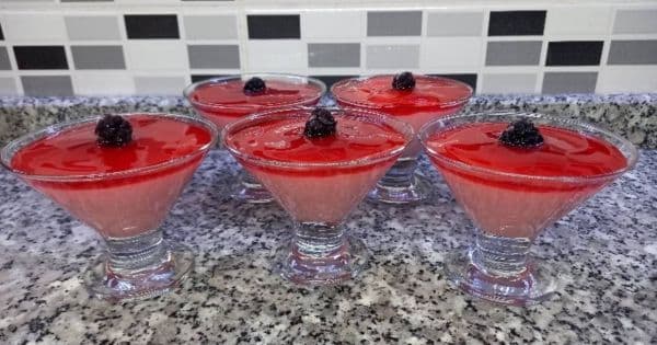 Meyve Soslu Puding