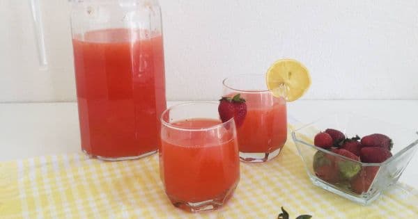 Çilekli Limonata