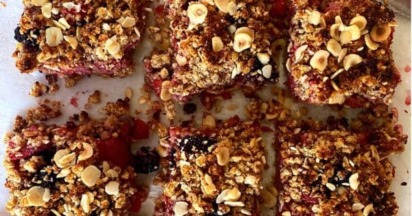 Glutensiz Çilekli Crumble