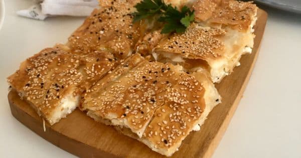 Maden Sulu Peynirli Börek