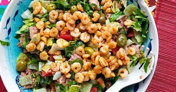 Balıklı Doyurucu Salata