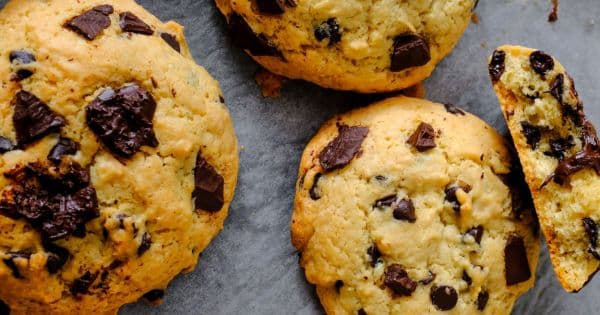 Levain Cookie