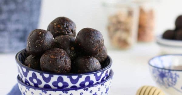 Lokmalık Brownie Topları
