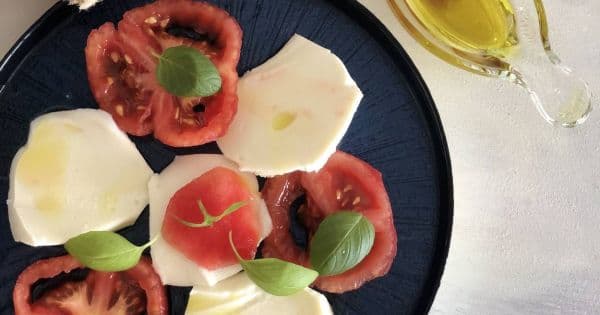 Caprese Salata