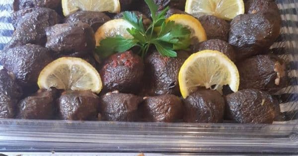 Ekşili Kuru Patlıcan Dolması