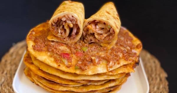 Ev Yapımı Çıtır Lahmacun